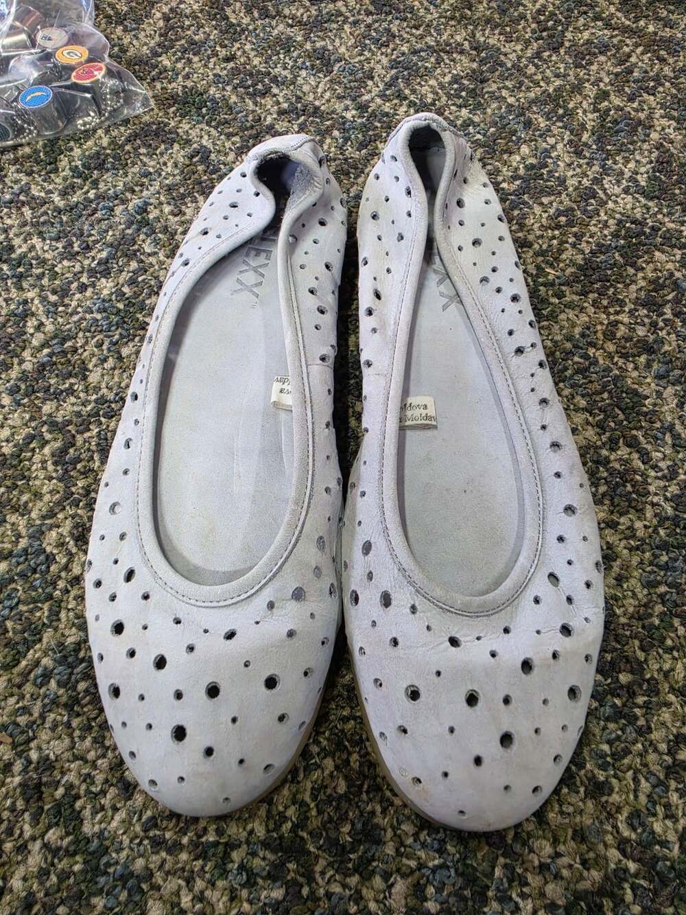 The Flexx Perforated Ballet Flat Shoes Size 9.5 Grey Leather